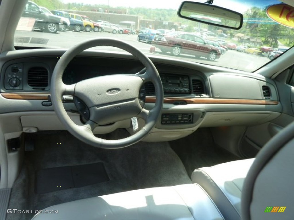 1997 Ford Crown Victoria LX Gray Dashboard Photo #64886561
