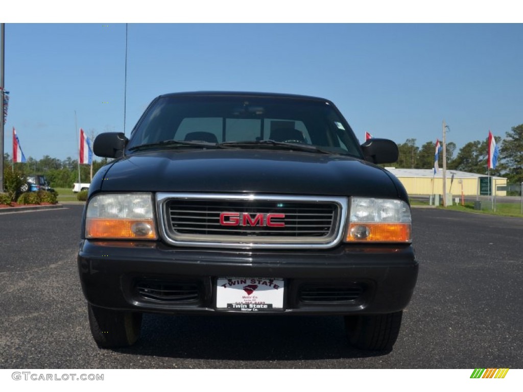 2003 Sonoma SLS Extended Cab - Onyx Black / Graphite photo #2