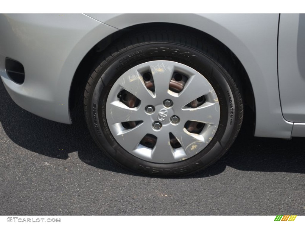 2009 Toyota Yaris S Sedan Wheel Photo #64889975