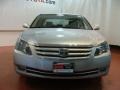 Titanium Metallic - Avalon XLS Photo No. 2