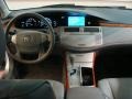 Titanium Metallic - Avalon XLS Photo No. 10
