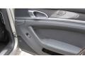 Platinum Silver Metallic - Panamera 4S Photo No. 27