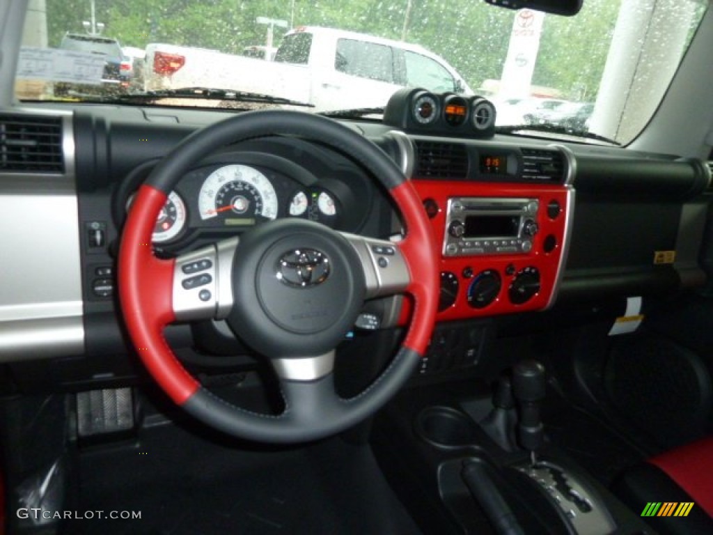 2012 FJ Cruiser 4WD - Radiant Red / Dark Charcoal photo #10