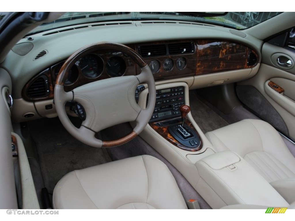 Cashmere Interior 2000 Jaguar XK XK8 Convertible Photo #64899746