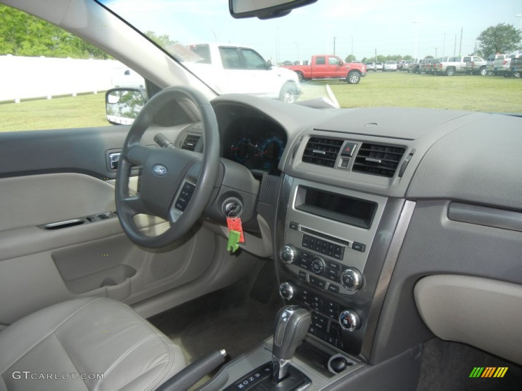 2011 Fusion SEL V6 - Tuxedo Black Metallic / Camel photo #6