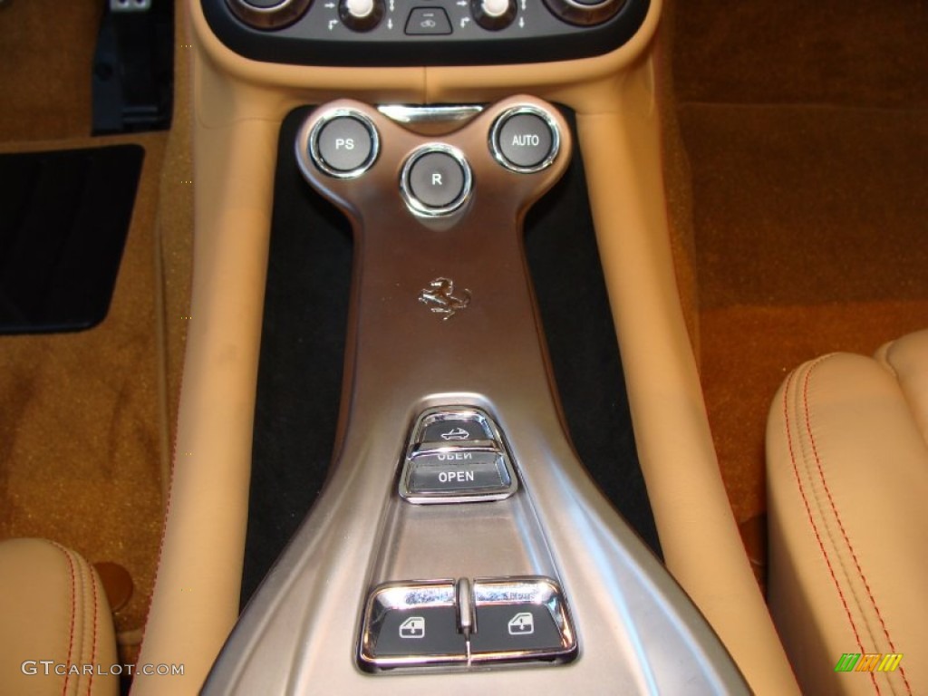 2010 Ferrari California Standard California Model Controls Photo #64902659