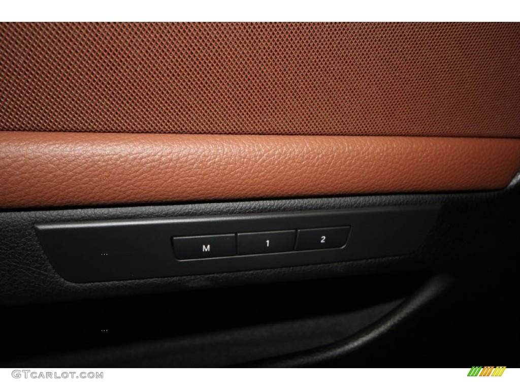 2011 5 Series 550i Sedan - Dark Graphite Metallic / Cinnamon Brown photo #43