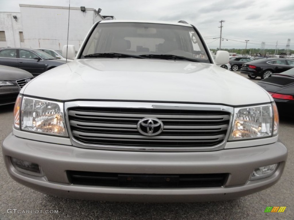 2003 Land Cruiser  - Natural White / Ivory photo #4