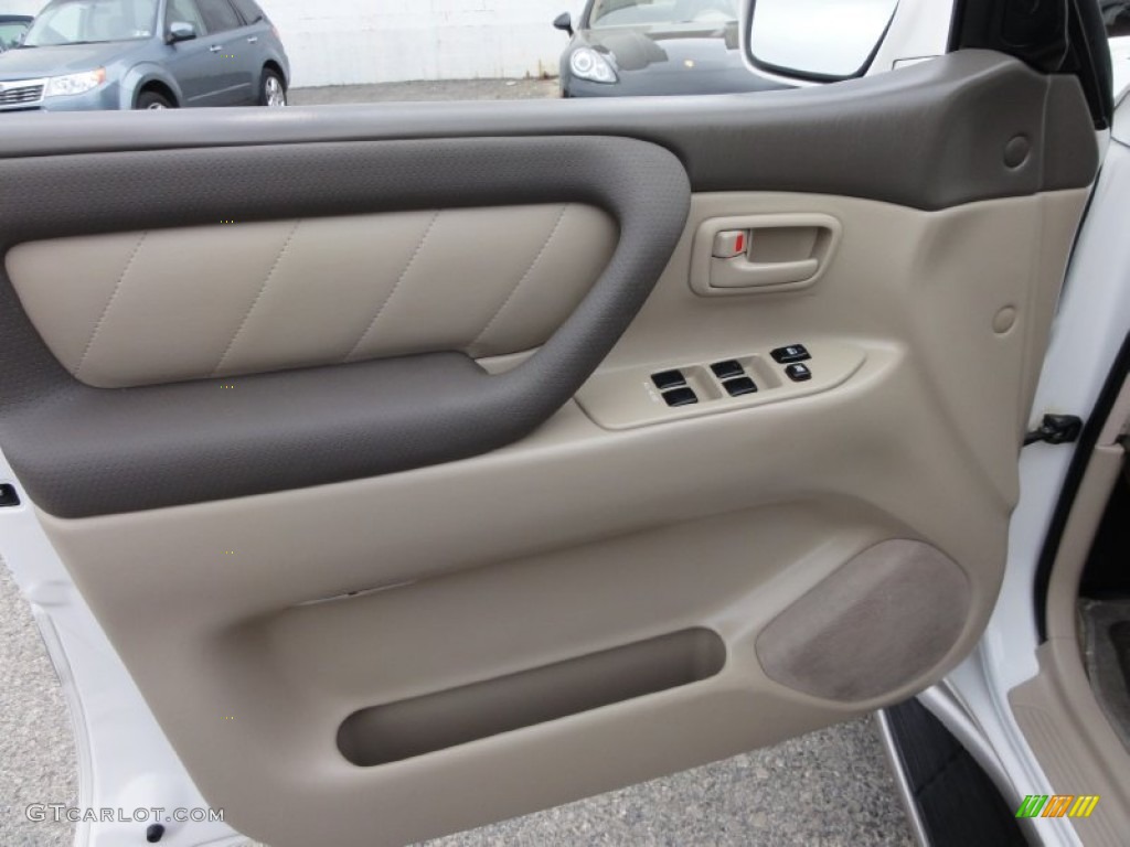 2003 Land Cruiser  - Natural White / Ivory photo #15