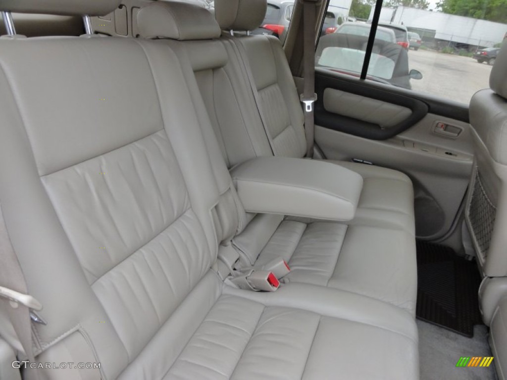 2003 Land Cruiser  - Natural White / Ivory photo #22