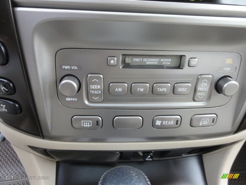 2003 Land Cruiser  - Natural White / Ivory photo #40