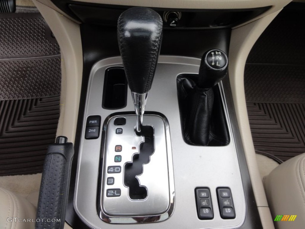 2003 Land Cruiser  - Natural White / Ivory photo #41