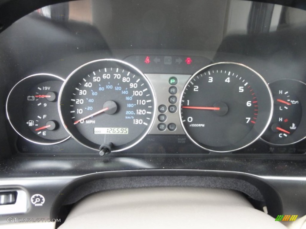 2003 Land Cruiser  - Natural White / Ivory photo #43