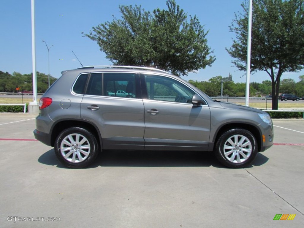 2009 Tiguan SE - Alpine Grey Metallic / Charcoal photo #6