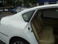 Moonlight White - M 35x AWD Sedan Photo No. 8