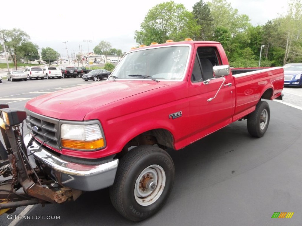 Ultra Red 1995 Ford F350 XL Regular Cab 4x4 Plow Truck Exterior Photo #64910936