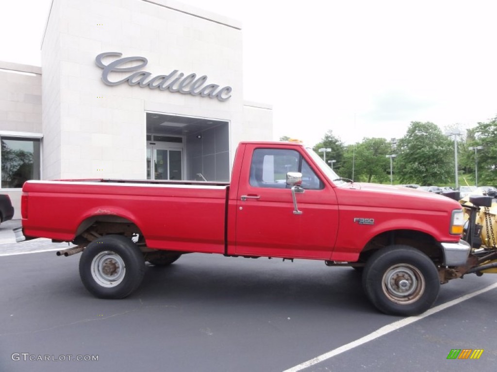 1995 F350 XL Regular Cab 4x4 Plow Truck - Ultra Red / Grey photo #9