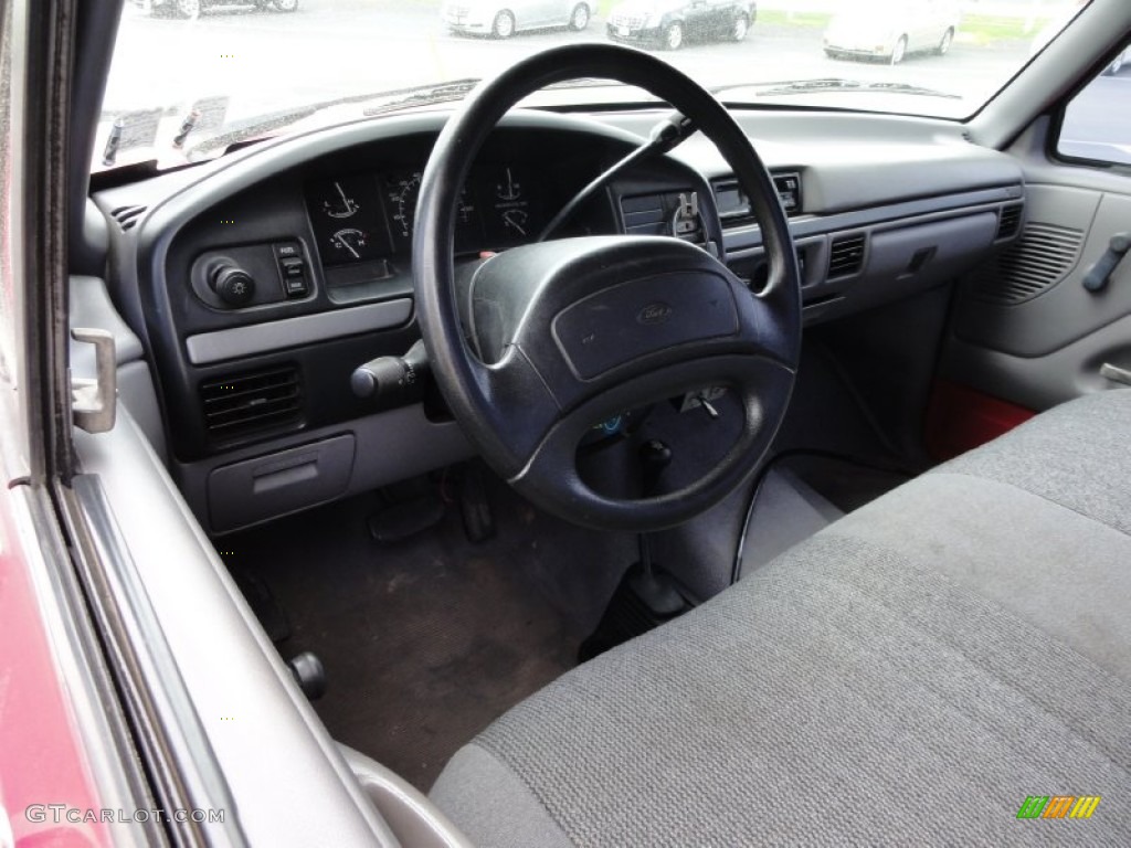 1995 F350 XL Regular Cab 4x4 Plow Truck - Ultra Red / Grey photo #14