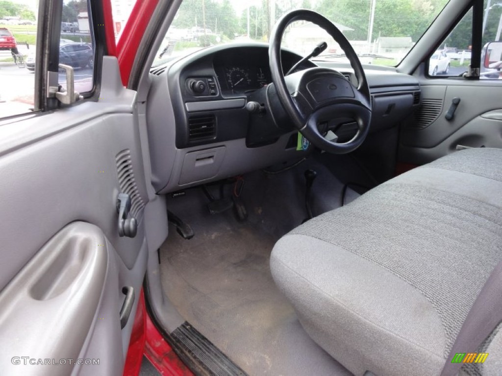 1995 F350 XL Regular Cab 4x4 Plow Truck - Ultra Red / Grey photo #15