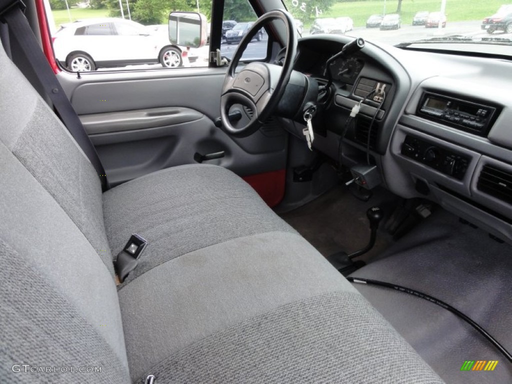 1995 F350 XL Regular Cab 4x4 Plow Truck - Ultra Red / Grey photo #24