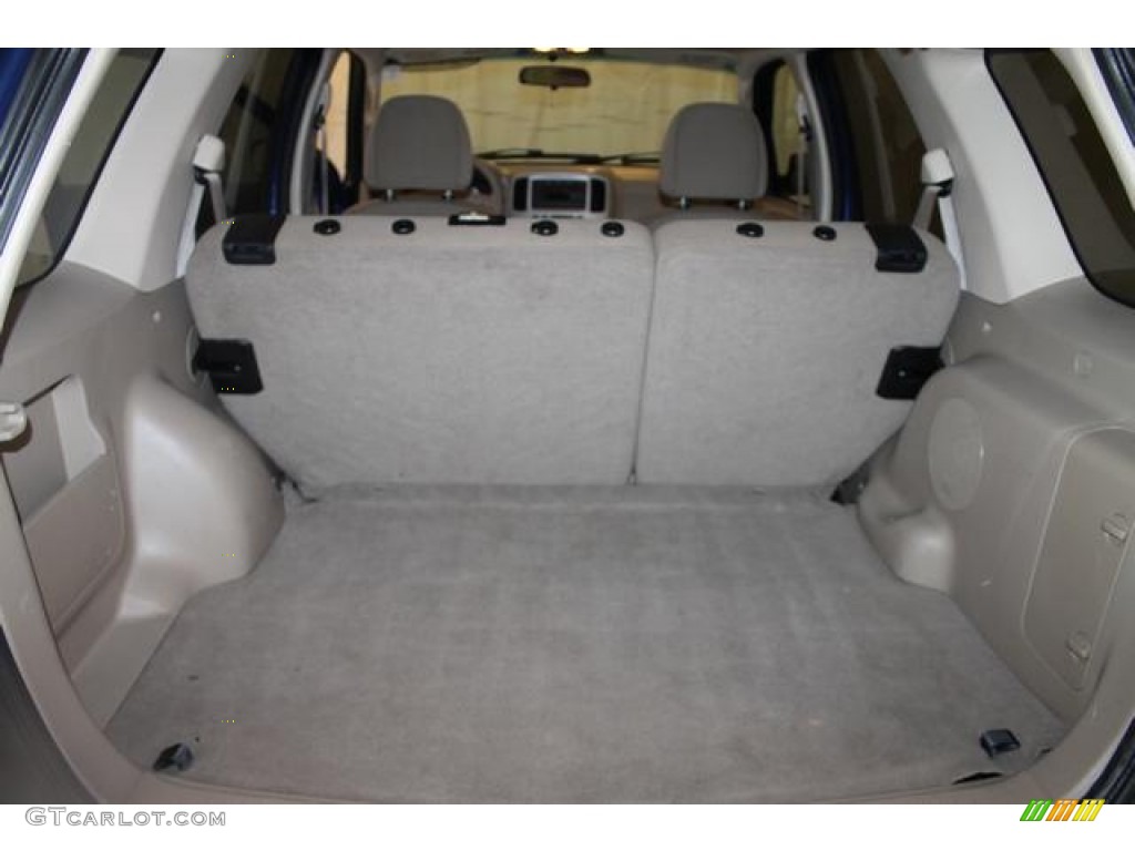 2006 Ford Escape XLT V6 4WD Trunk Photo #64914684