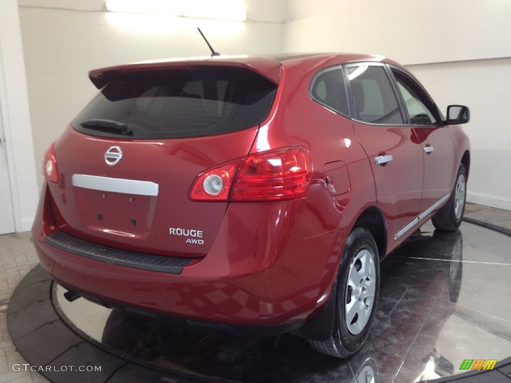 2011 Rogue S AWD - Cayenne Red / Black photo #5