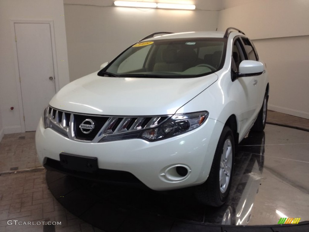 Glacier Pearl Nissan Murano