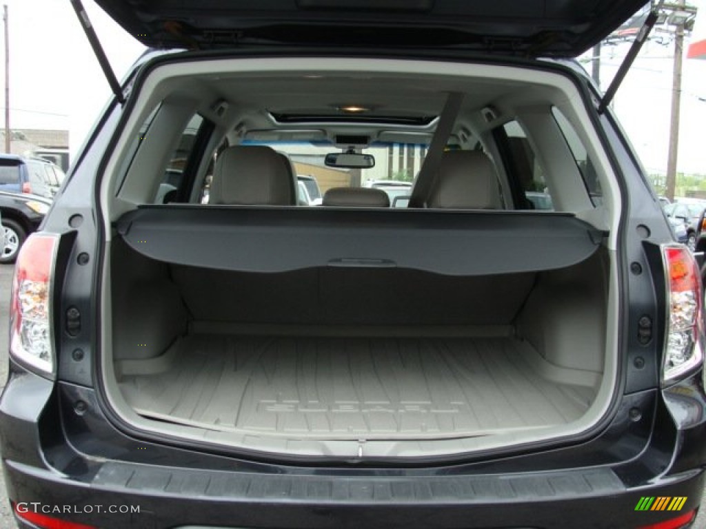 2011 Subaru Forester 2.5 X Limited Trunk Photo #64928086