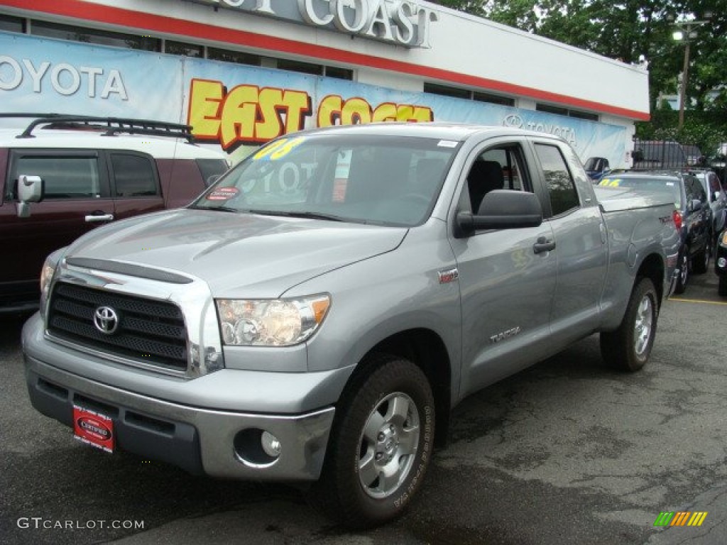 2008 Tundra SR5 Double Cab 4x4 - Silver Sky Metallic / Black photo #3