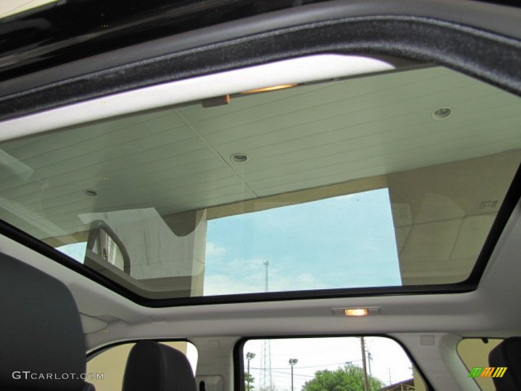 2012 Land Rover Range Rover Evoque Pure Sunroof Photo #64929817