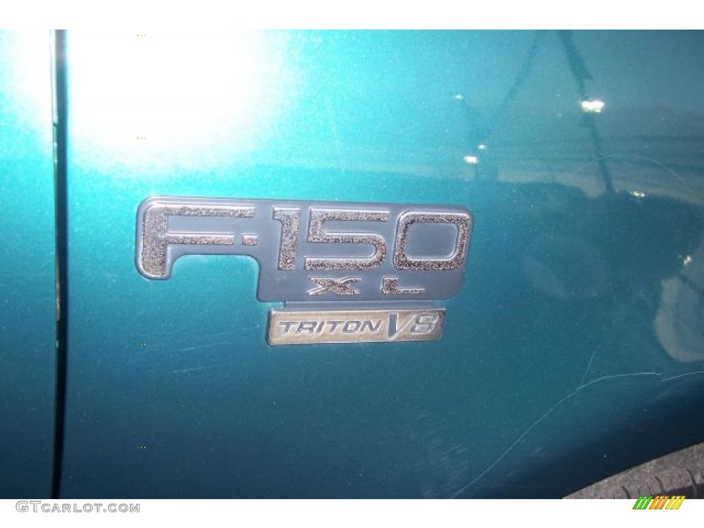 1998 Ford F150 XL Regular Cab Marks and Logos Photos