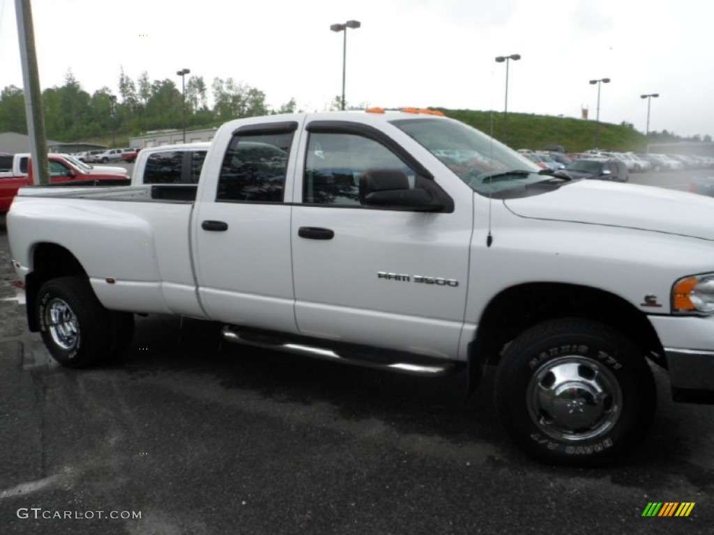 2004 Ram 3500 SLT Quad Cab 4x4 Dually - Bright White / Dark Slate Gray photo #4