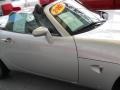 Cool Silver - Solstice Roadster Photo No. 7