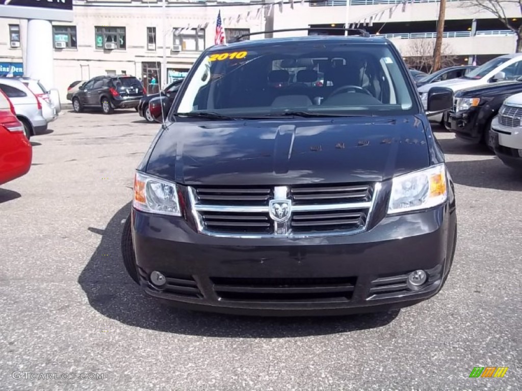 2010 Grand Caravan SXT - Brilliant Black Crystal Pearl / Medium Slate Gray/Light Shale photo #2