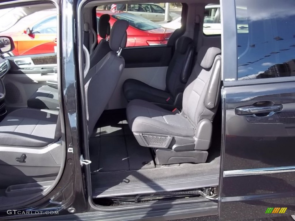 2010 Grand Caravan SXT - Brilliant Black Crystal Pearl / Medium Slate Gray/Light Shale photo #8