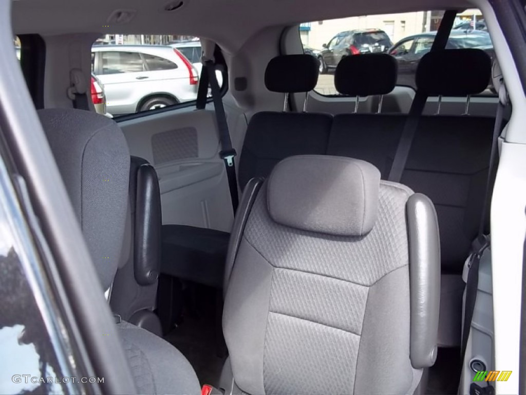 2010 Grand Caravan SXT - Brilliant Black Crystal Pearl / Medium Slate Gray/Light Shale photo #14