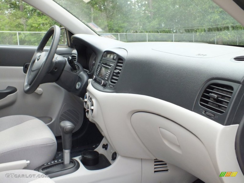 2008 Accent GLS Sedan - Charcoal Gray / Gray photo #39