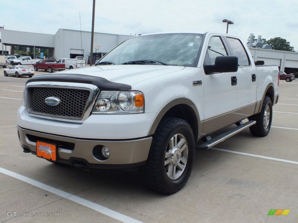 2006 F150 Lariat SuperCrew 4x4 - Oxford White / Tan photo #9