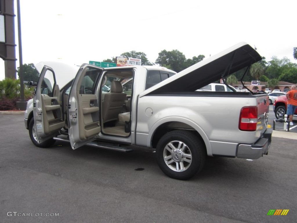 2006 F150 Lariat SuperCrew - Silver Metallic / Tan photo #23