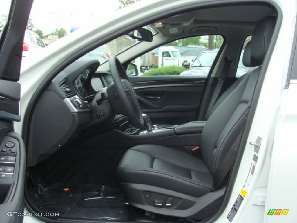 2012 5 Series 528i xDrive Sedan - Alpine White / Black photo #11