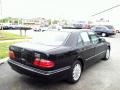 Black - E 320 4Matic Sedan Photo No. 7