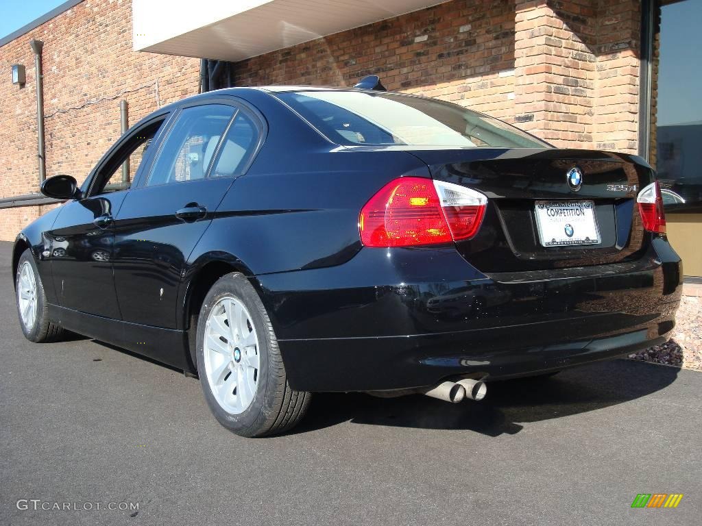 2006 3 Series 325xi Sedan - Jet Black / Grey photo #4