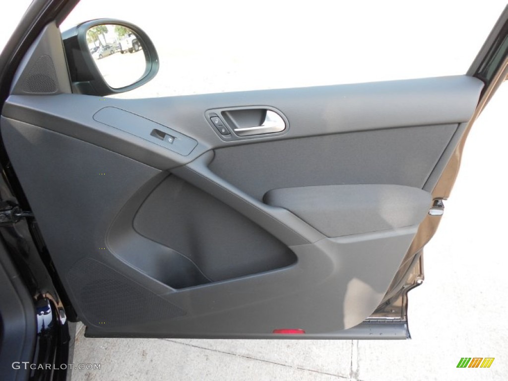 2012 Tiguan S - Deep Black Metallic / Black photo #12