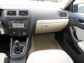 Black - Jetta SE Sedan Photo No. 15