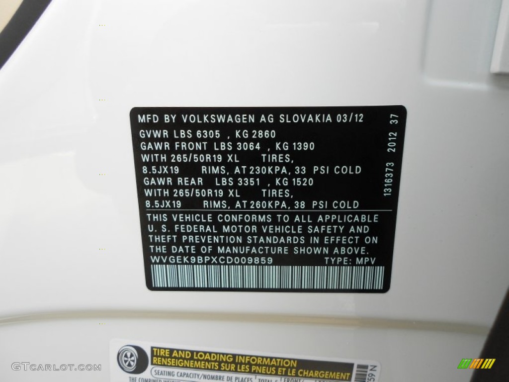 2012 Touareg TDI Lux 4XMotion - Campanella White / Cornsilk Beige photo #25