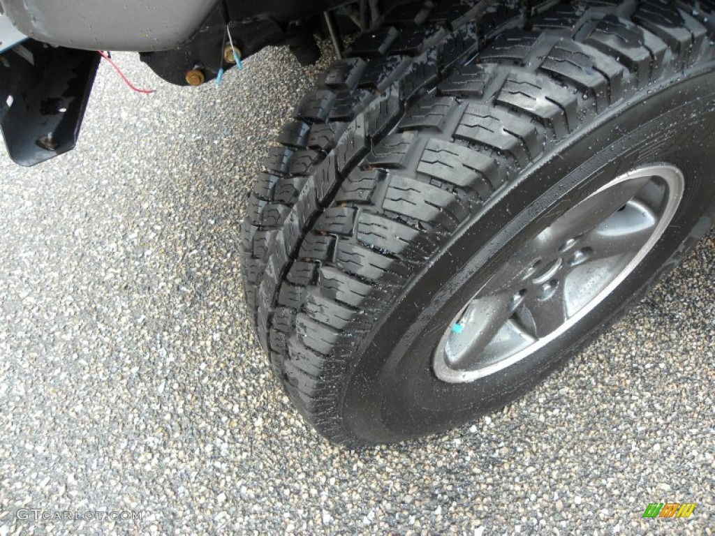 2004 Wrangler X 4x4 - Patriot Blue Pearl / Dark Slate Gray photo #13