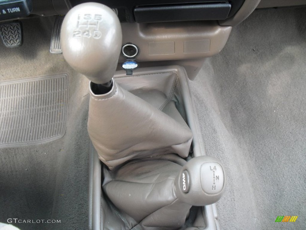 2003 Toyota Tacoma V6 TRD Xtracab 4x4 5 Speed Manual Transmission Photo #64967224