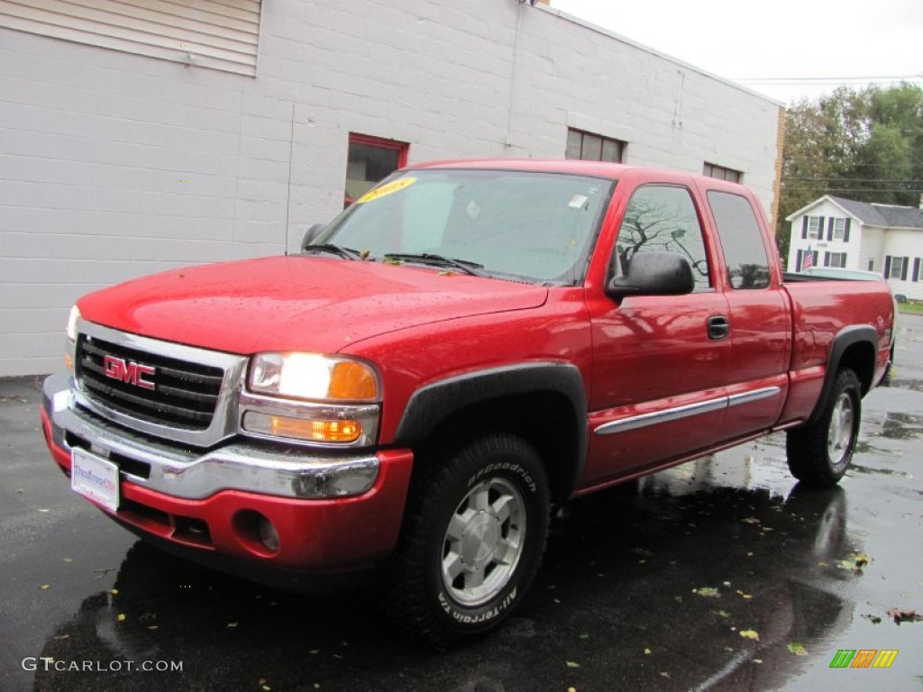 2005 Sierra 1500 SLE Extended Cab 4x4 - Fire Red / Dark Pewter photo #1