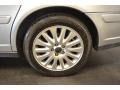 2004 Volvo S80 T6 Wheel and Tire Photo