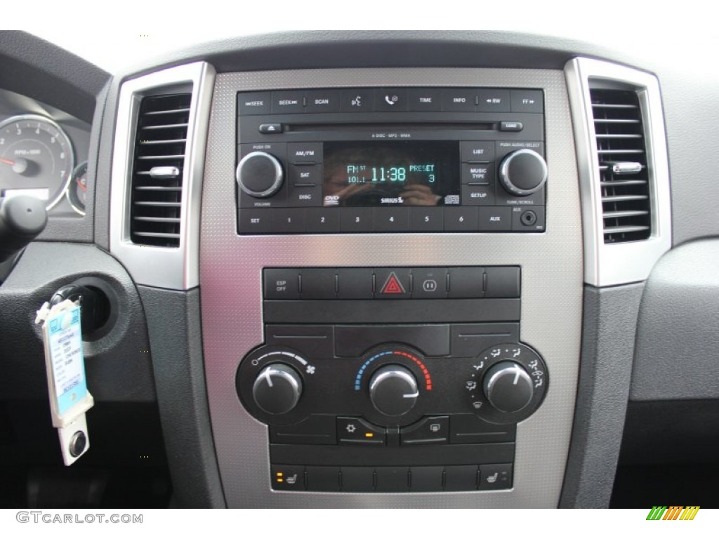 2008 Grand Cherokee Laredo 4x4 - Bright Silver Metallic / Dark Slate Gray photo #6